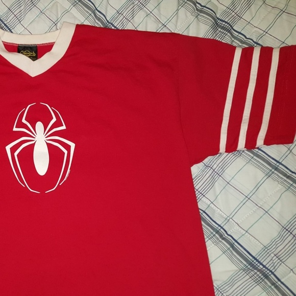 Spiderman t-shirt - Picture 2 of 3